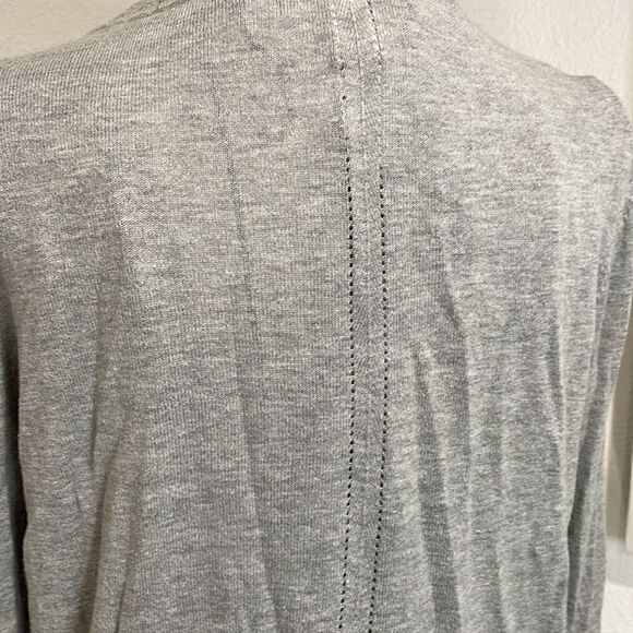 Banana republic grey v neck woman’s cardigan | size M - Picture 8 of 9